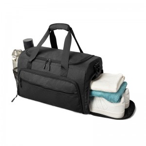 Water Resistant Overnight Weekender Duffel Bag in Black